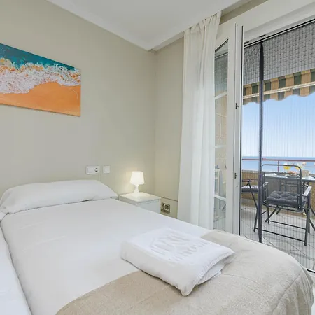 Wintowinrentals Seafront With Spectacular Views