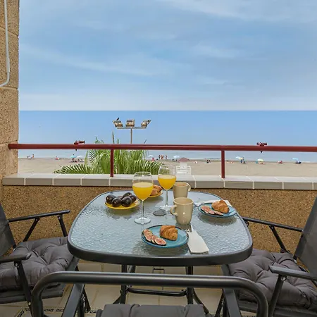 Appartamento Wintowinrentals Seafront With Spectacular Views *