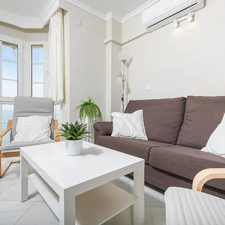 Appartamento Wintowinrentals Seafront With Spectacular Views
